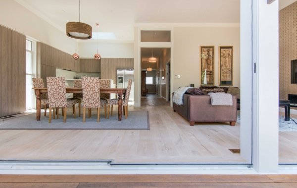 Elegant Traditional Home Elegant Traditional Home