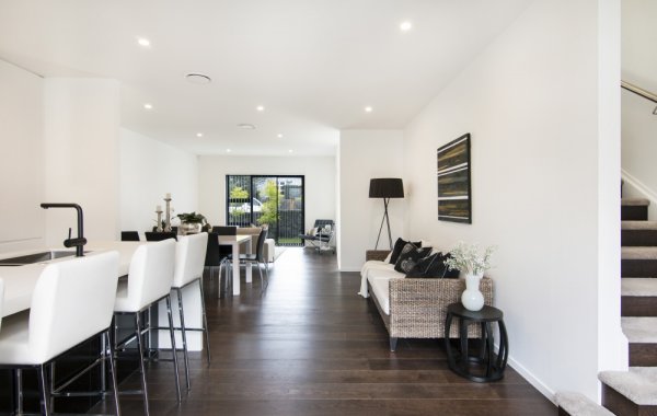 Modern Epsom Residence Modern Epsom Residence