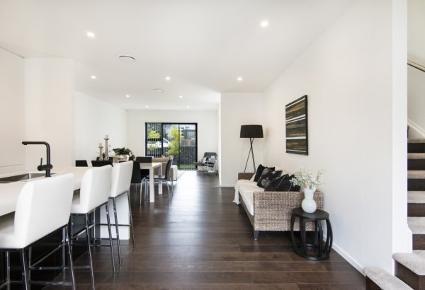 Modern Epsom Residence Modern Epsom Residence
